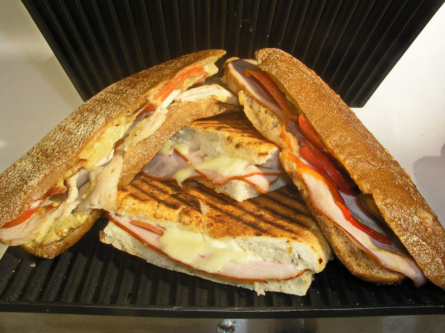 Sanduicheira Mondial Master Grill